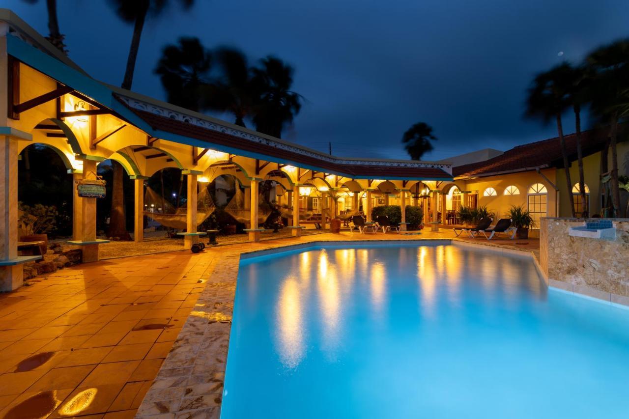 Goood Resort Kralendijk Extérieur photo